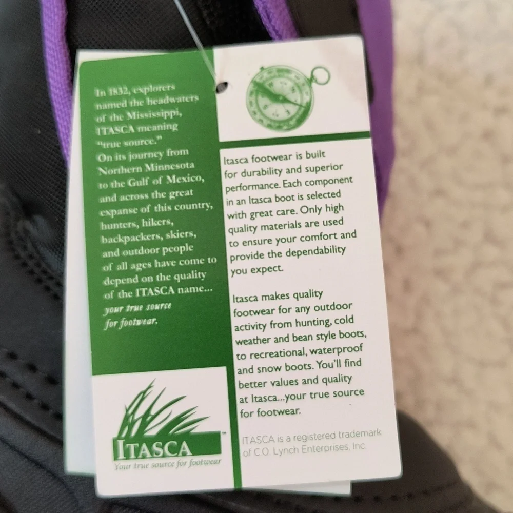 NWT Child's Purple/Black Itasca Snow Cat Winter Boots Size 6T